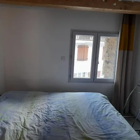 Charmante Maison Village Casa de Férias *