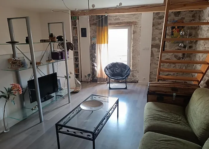 Charmante Maison Village بيت للعطل Querigut